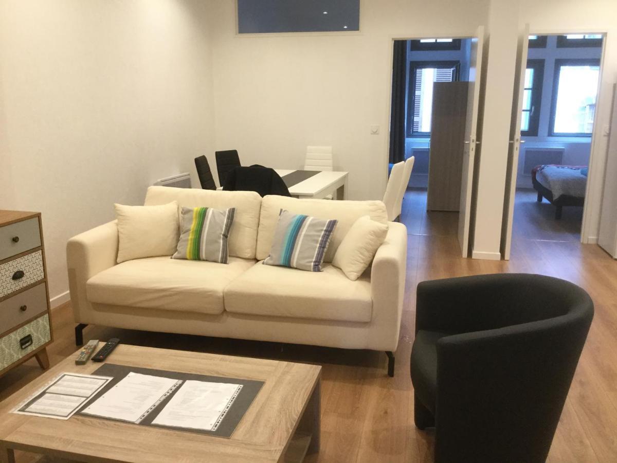 3 Chambres En Lit Double, 6 Personnes, Dans Appartement Entierement Renove, 70 M2 , Wifi,Climatisation, Tres Calme , Tout Equipe,Lit Bebe Clermont-Ferrand Eksteriør billede